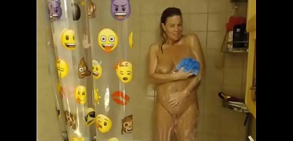  Busty MILF Deep plays with herself in the shower